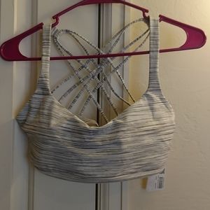 Lululemon free to be bra sz 12